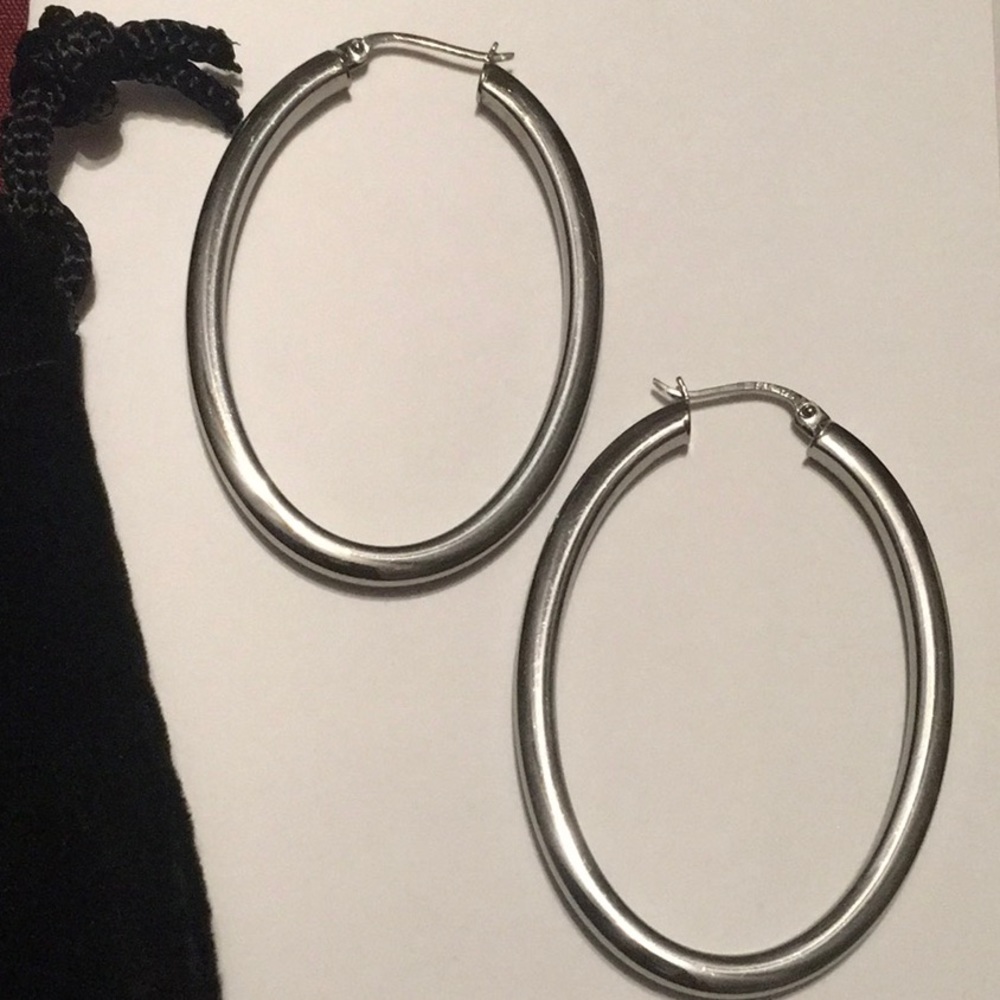 Oval 3mm Square-Tube Hoop Earrings in Black Plated Sterling Silver, 30mm